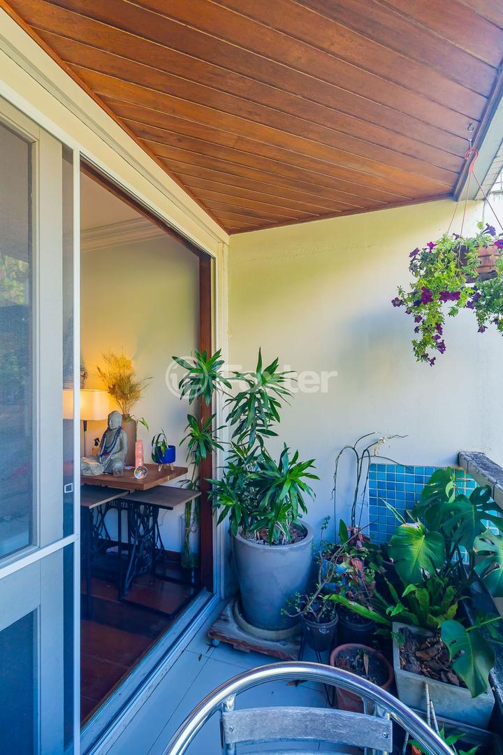 Varanda com plantas